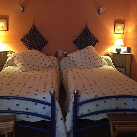 Bed and Breakfast Domaine De Brousson La Tour-sur-Orb Exterior foto