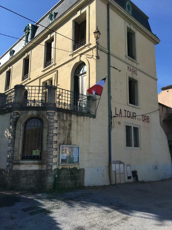 Bed and Breakfast Domaine De Brousson La Tour-sur-Orb Exterior foto